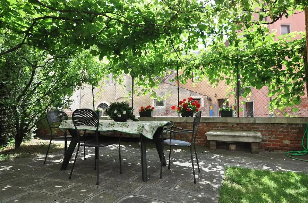 Garden In Venice Biennale 0*,